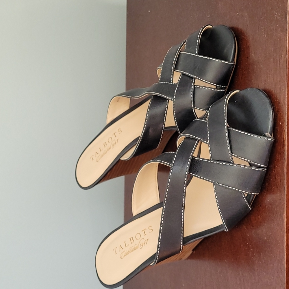 Talbots Leather Navy Blue Wedge Sandals Sz 6